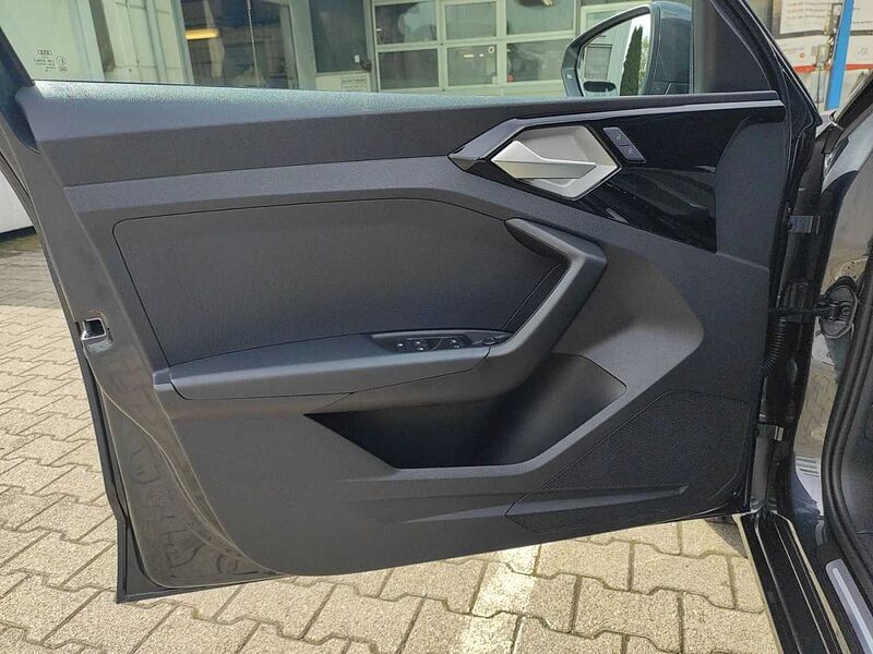 Audi A1 Sportback 25 TFSI Advanced 1.0L Sitzheizung, CarPlay
