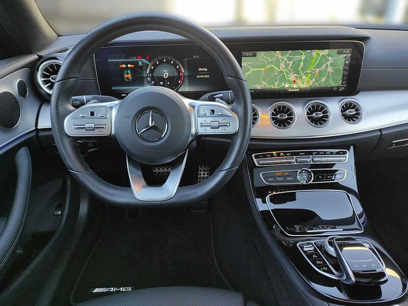 Mercedes-Benz E 450 E Coupe E450 4Matic AMG-Line, Panoramadach, Multibeam, 360°Kamera