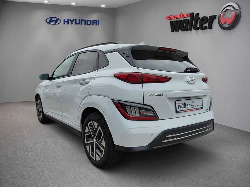 Hyundai Kona Trend Elektro 2WD / Navipaket / Assistenzpaket