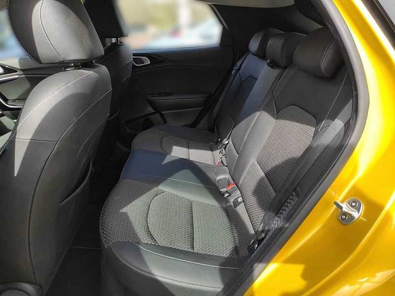 Kia XCeed Plug-in Hybrid Spirit, Sitzheizung vorne + hinten, Navigation